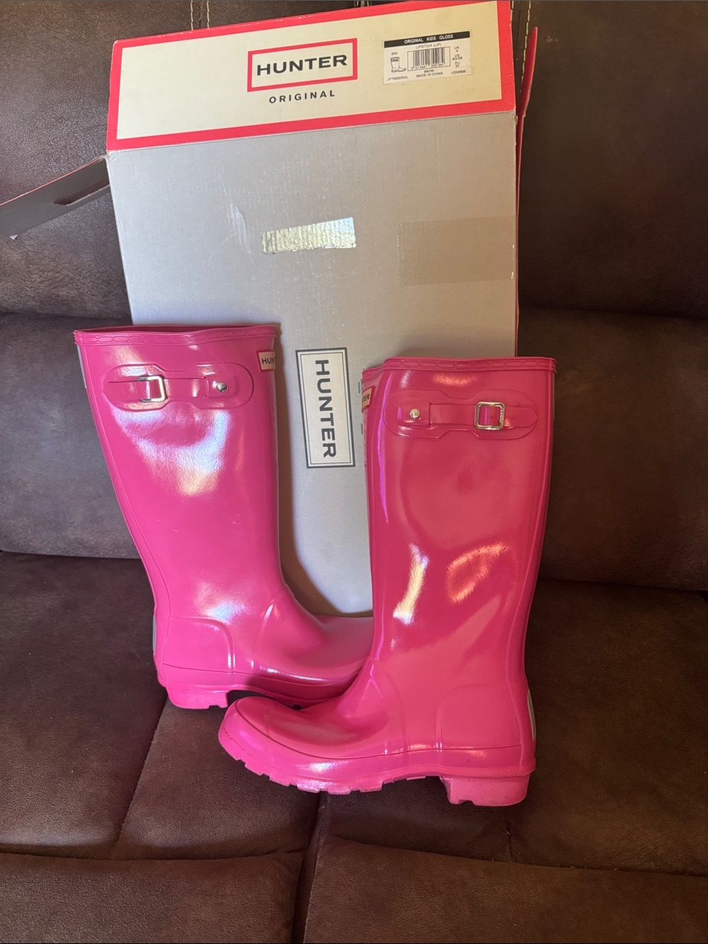 Hunter Bright Pink Gloss Wellington Boots